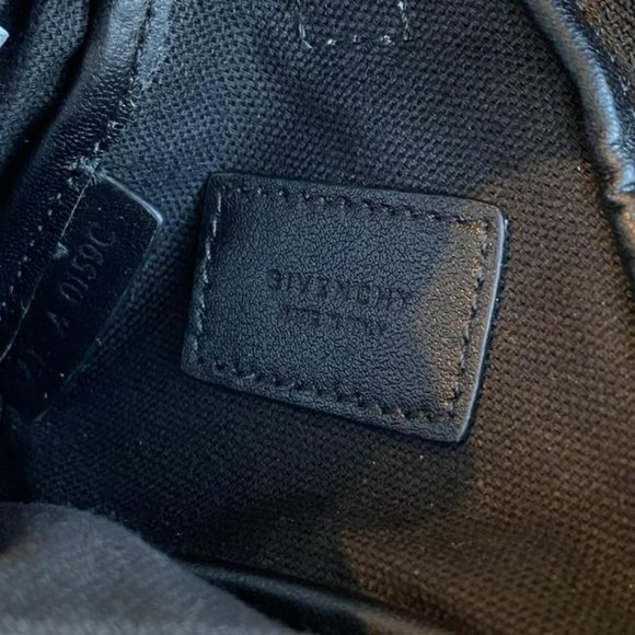 Givenchy Embossed Crocodile Ss2020 Triangle Collar Pouch Gray Leather Wristlet - Picture 8 of 11